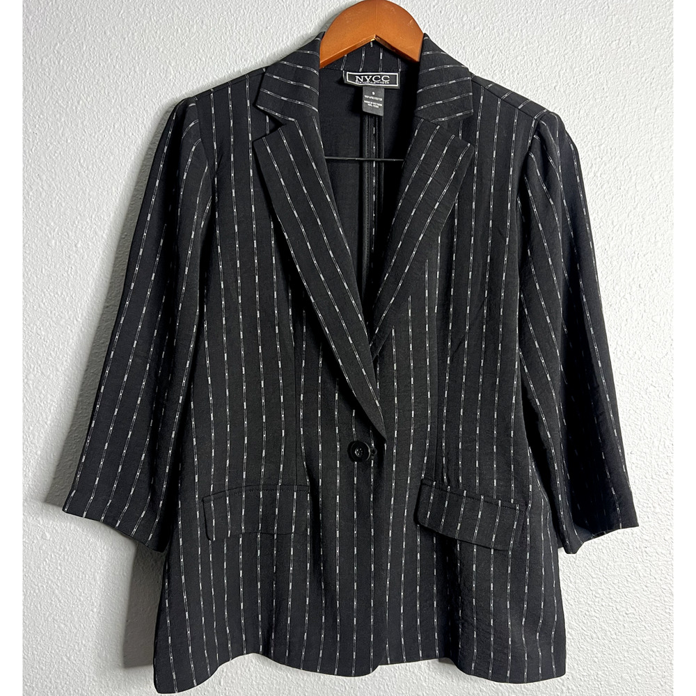 New York Clothing Company Retro Blazer Striped Womens Small Career‎ Black White